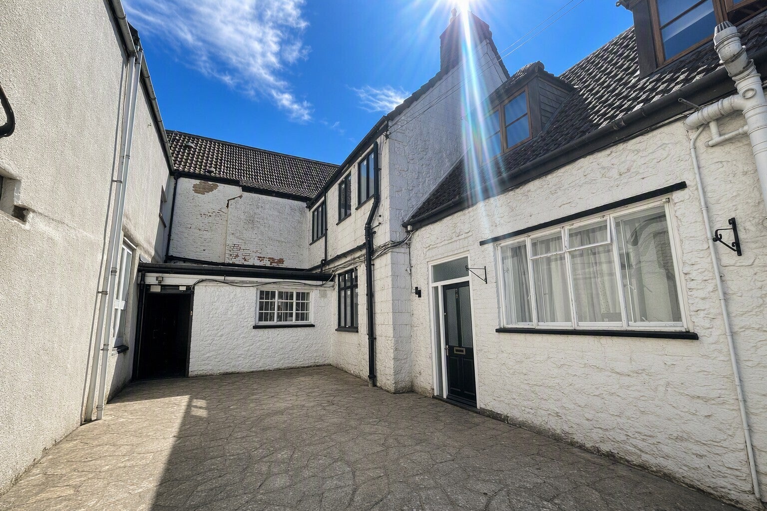 Room Sheep Street in Highworth