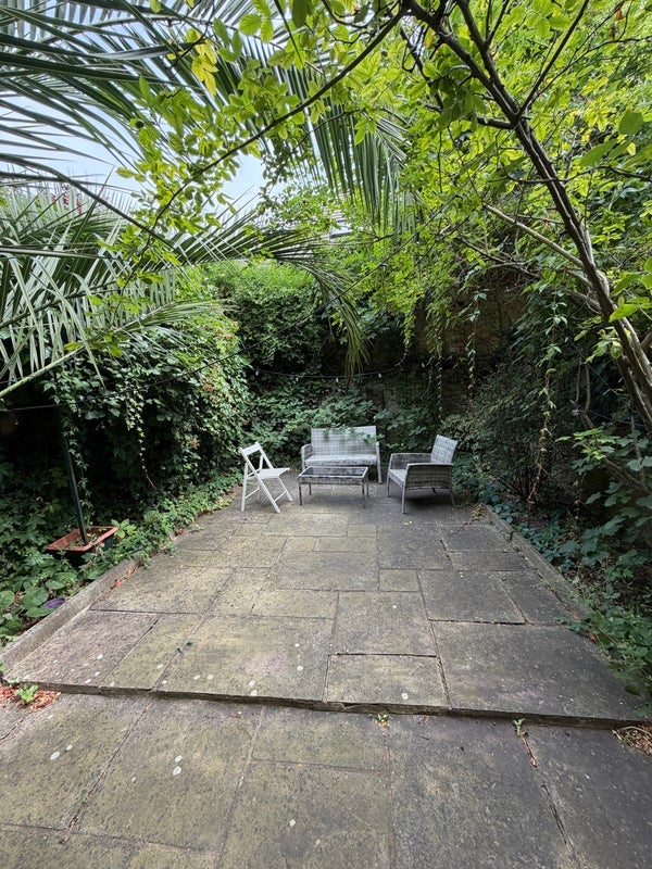 Room Tabley Road in Greater London