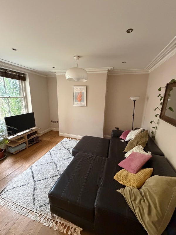 Room Tabley Road in Greater London