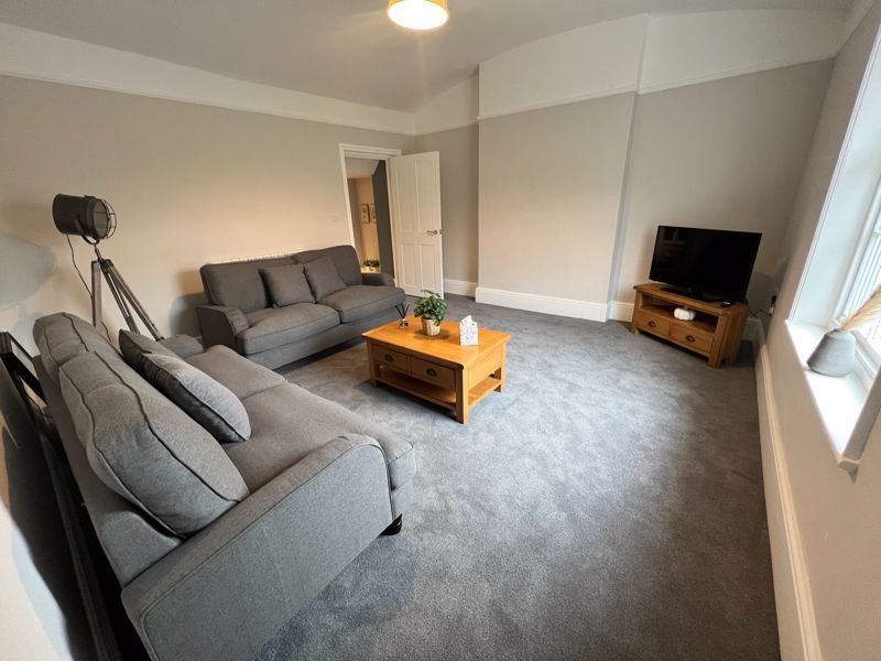 Flat B4164 in Trewen