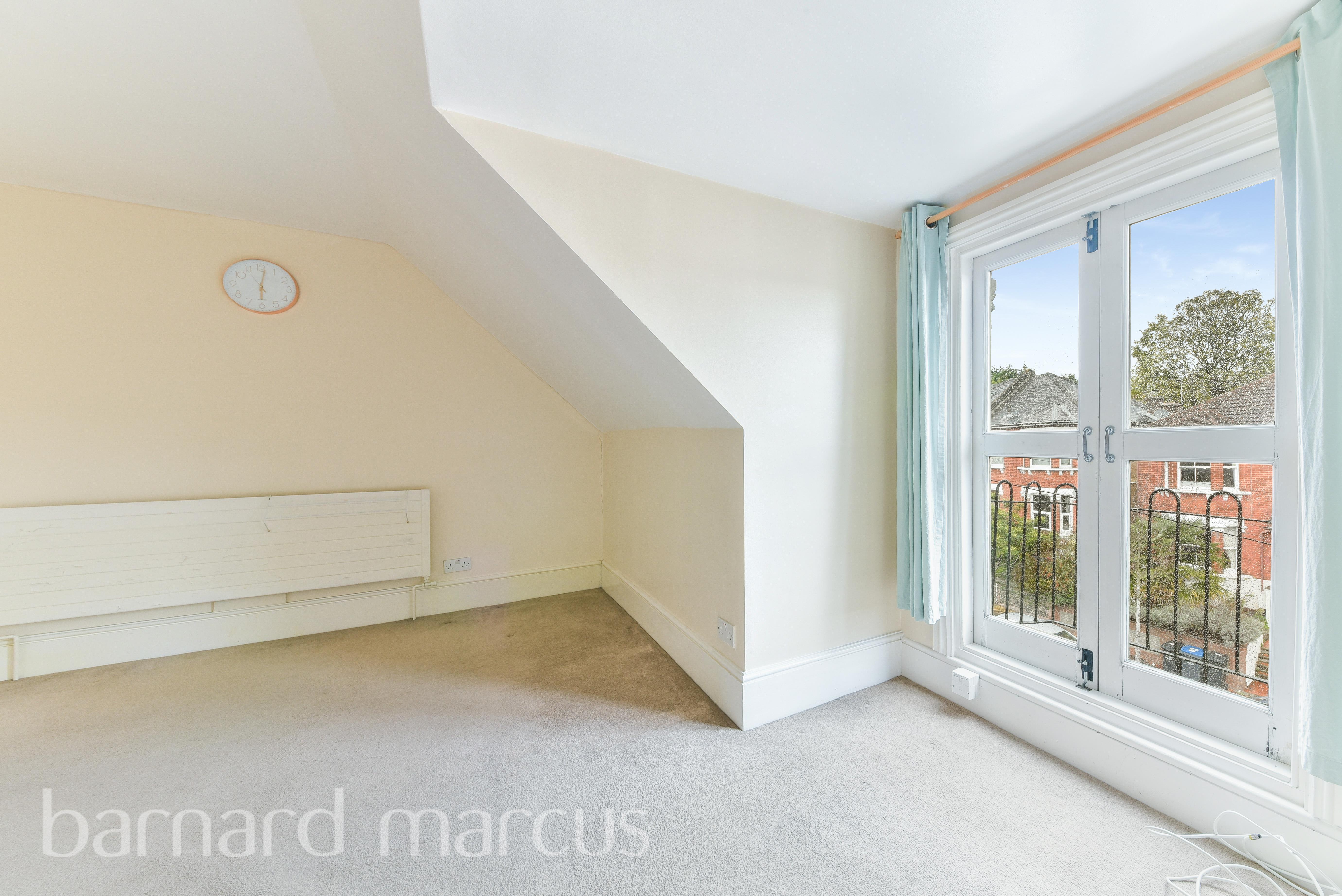 Flat Marlborough Road in Greater London