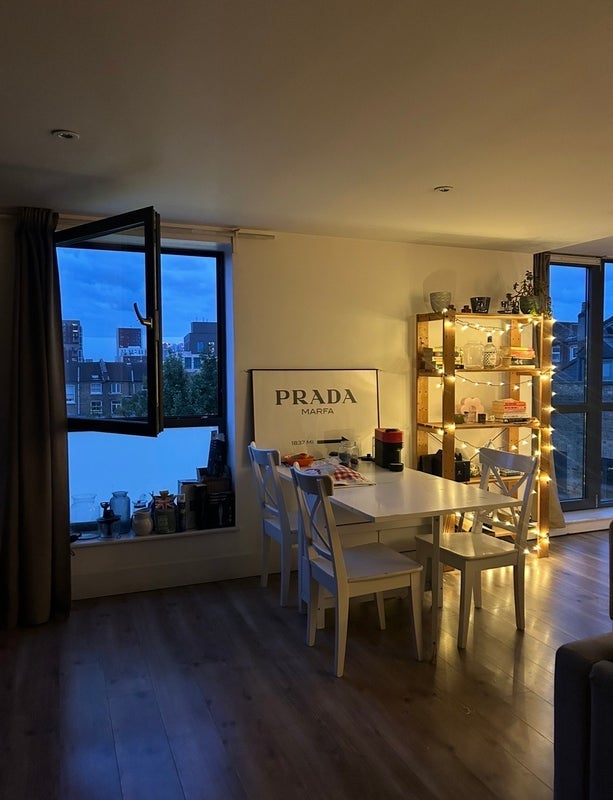 Room Shacklewell Lane in Greater London