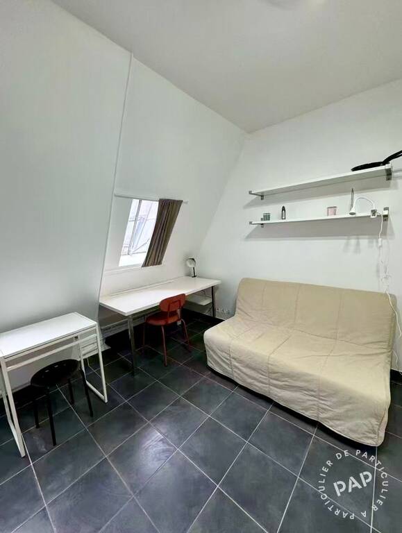 Flat Rue de Maubeuge in Paris