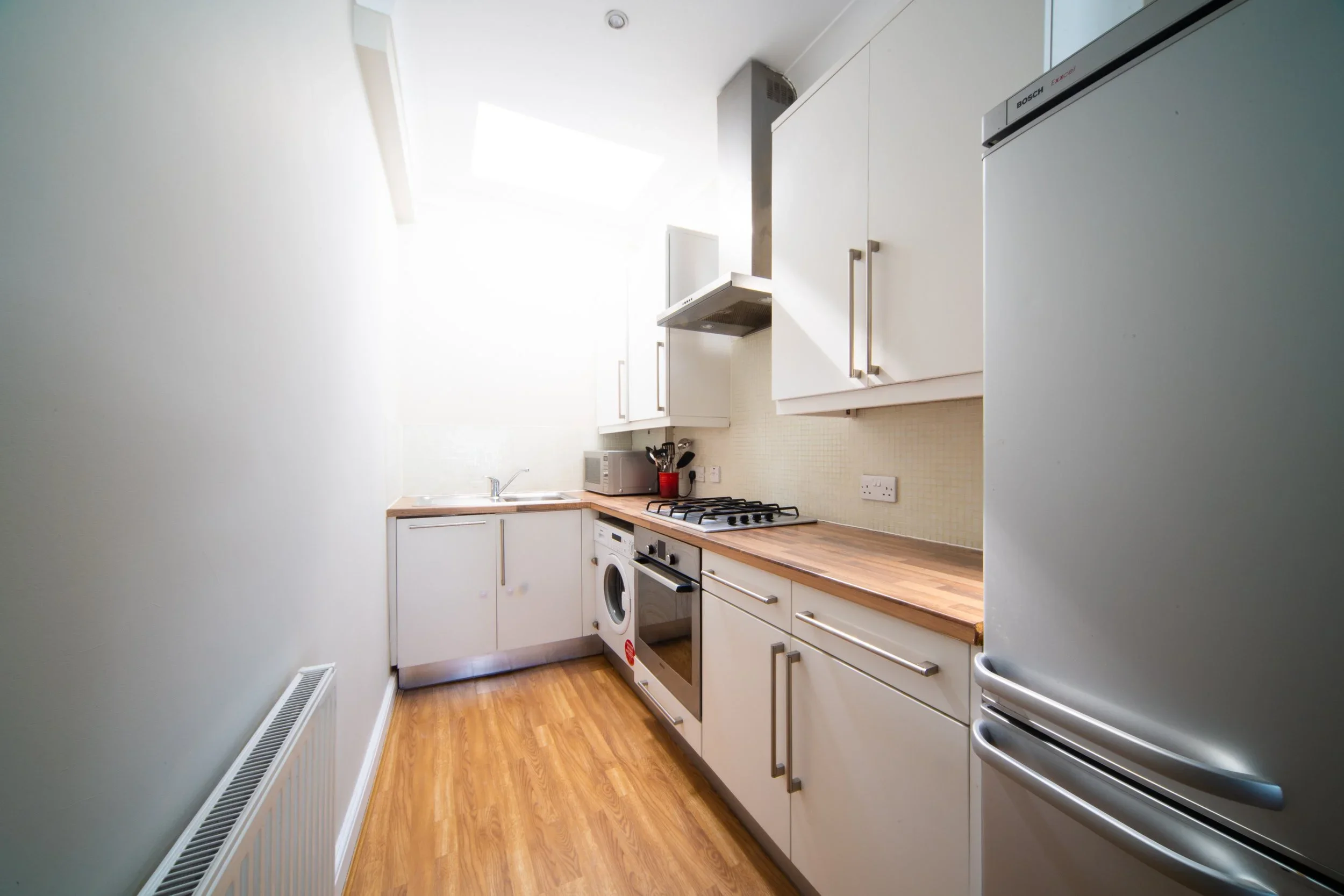 Flat Balham High Road in Greater London