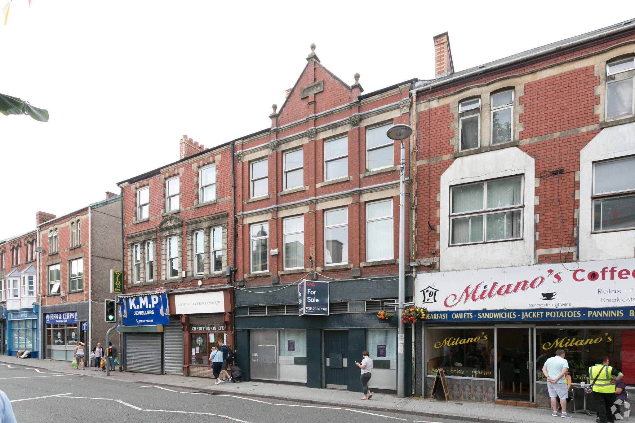 Flat Talbot Street in Maesteg