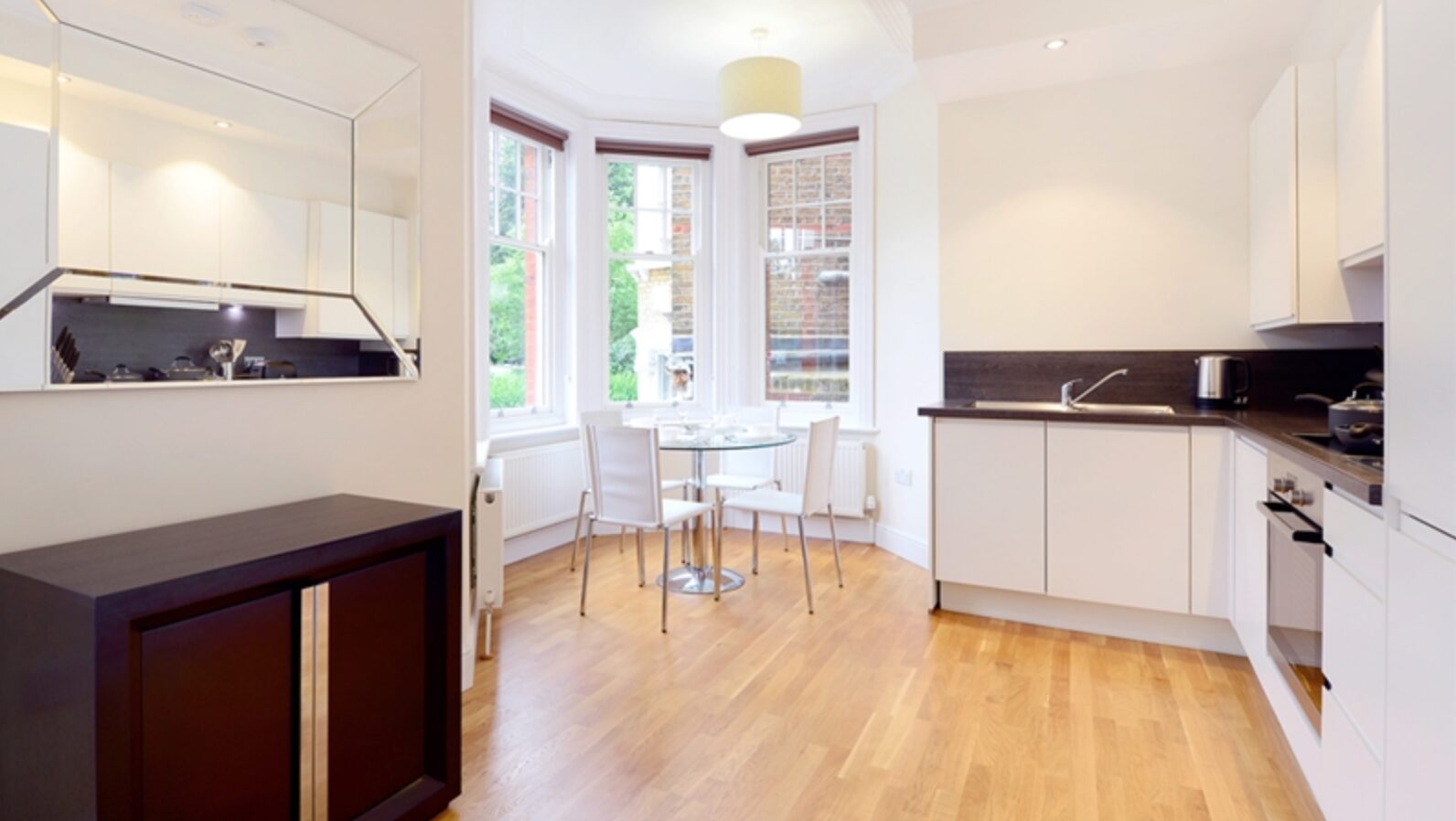 Flat Hamlet Gardens in Greater London