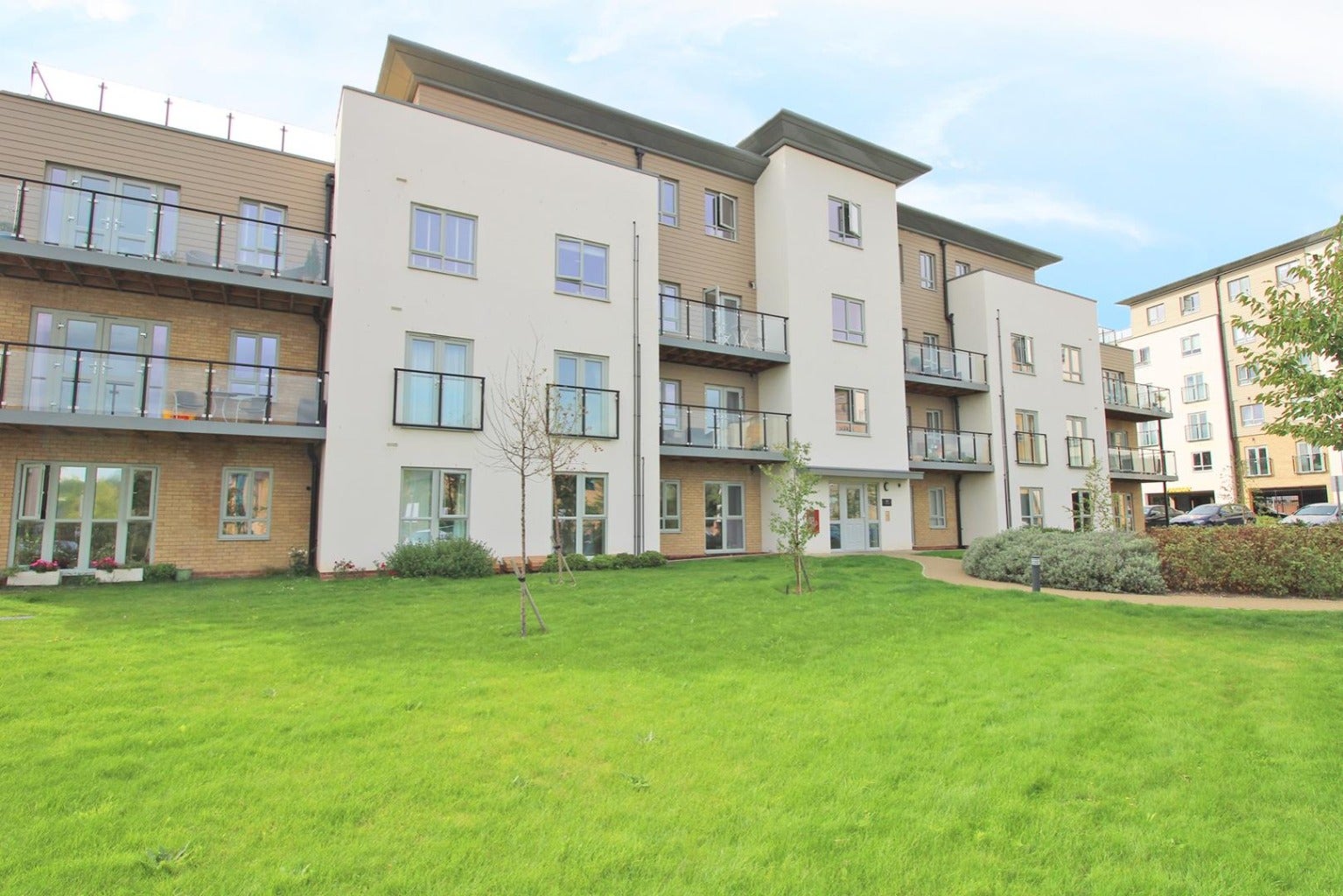 Flat Fleming Place in Bracknell