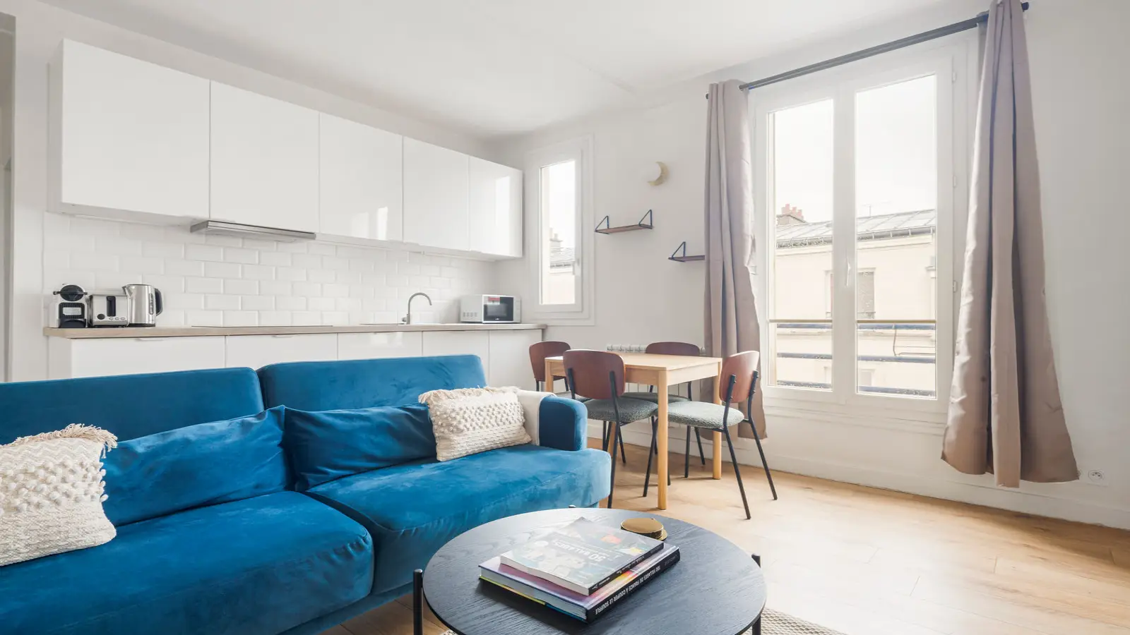 Flat Rue René Blum in Paris