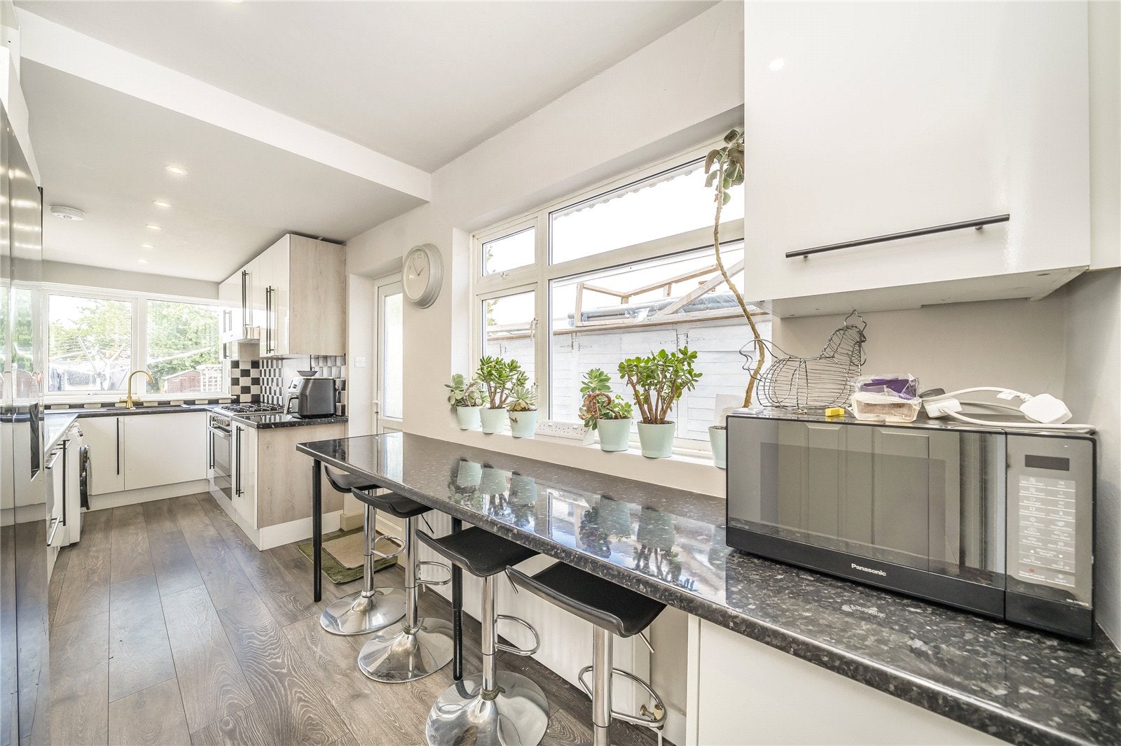 House Broad Walk in Greater London