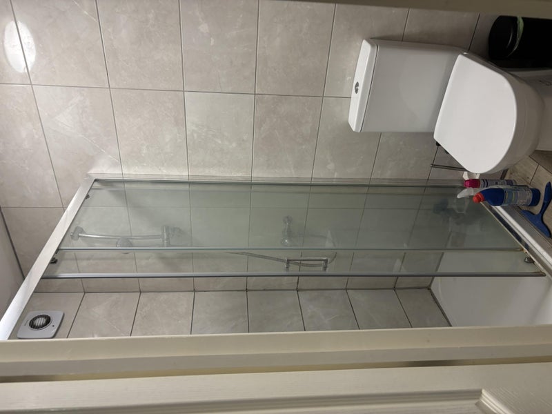 Room Martin Way in Greater London