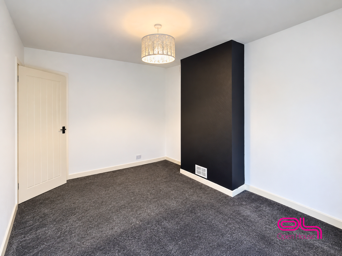House North Avenue in Farnworth