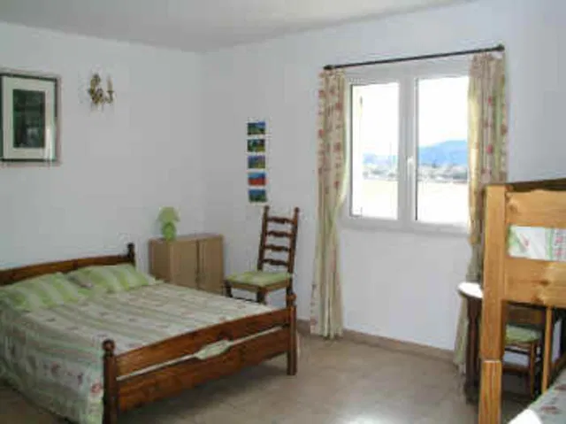 Room Allée des Colchiques in Laragne-Montéglin