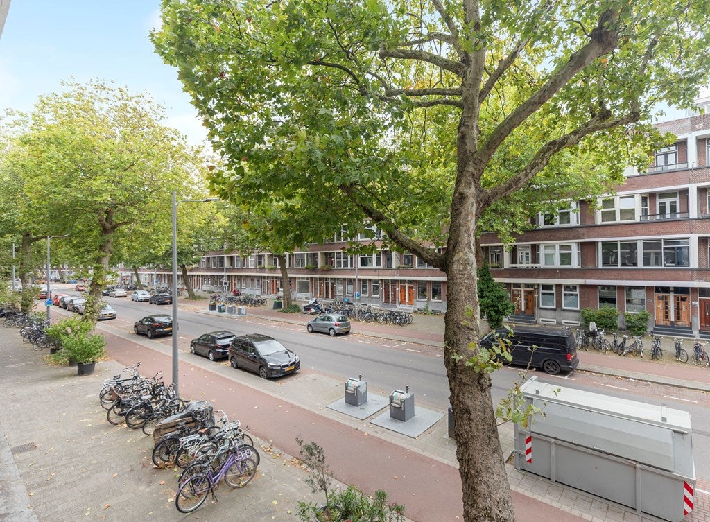 Appartement Mathenesserweg 117 B in Rotterdam
