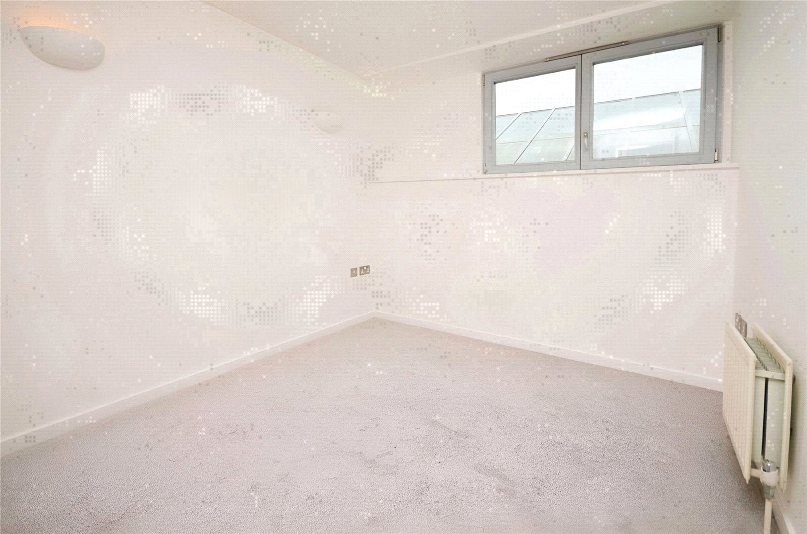 Flat Kidman Close in Greater London