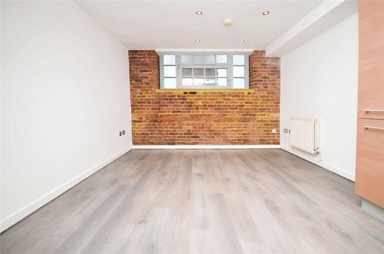 Flat Kidman Close in Greater London