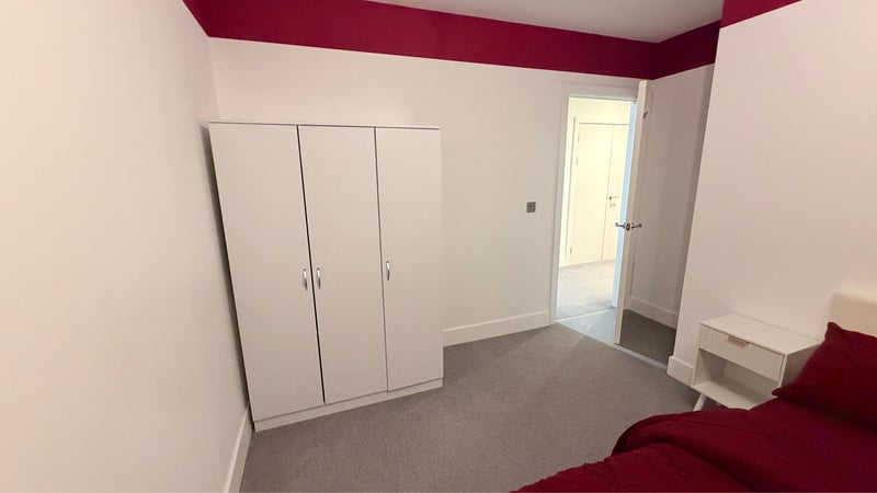 Room Rathbone Street in Greater London