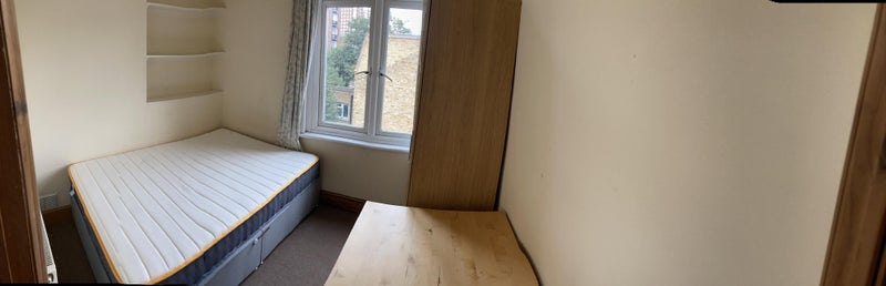 Room Shepherds Bush Road in Greater London