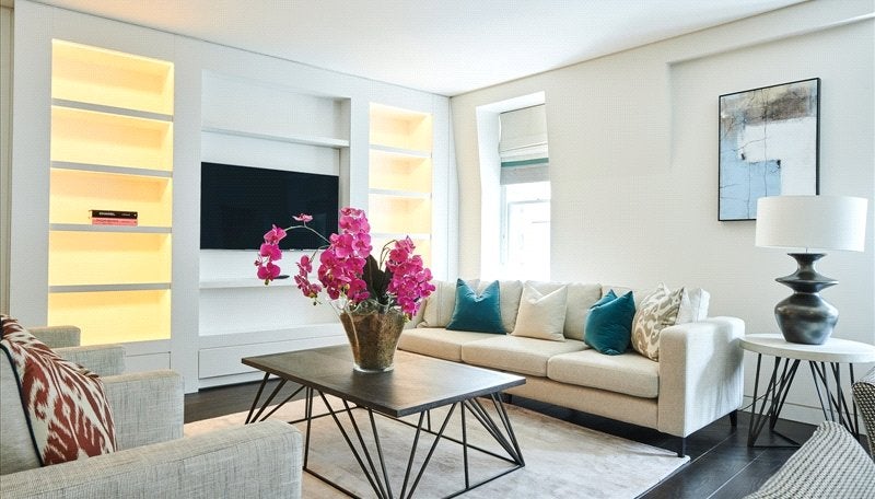 Flat Duke Street in City of Westminster