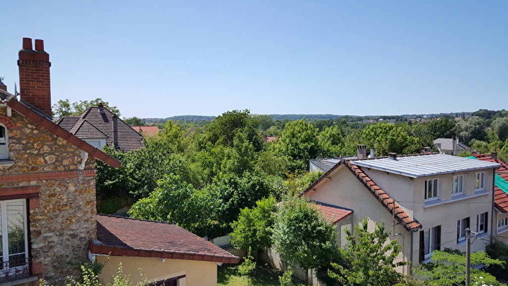 Flat Rue Janvier in Sainte-Geneviève-des-Bois