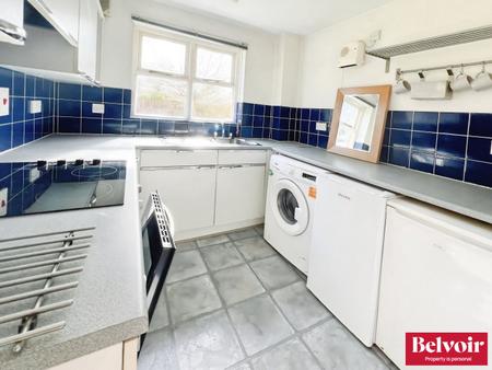 Flat Stapleford Close in Chelmsford