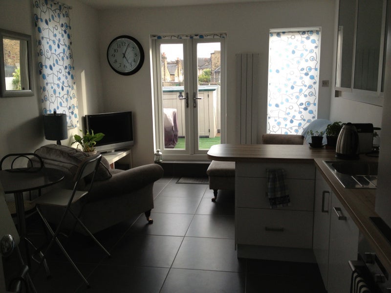Room Prairie Street in Greater London