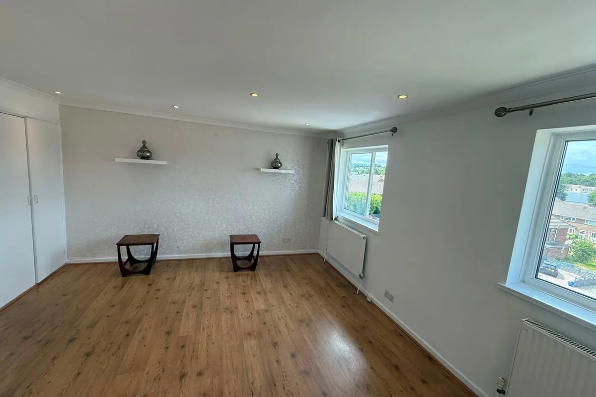 Flat Llandovery Close in Cardiff