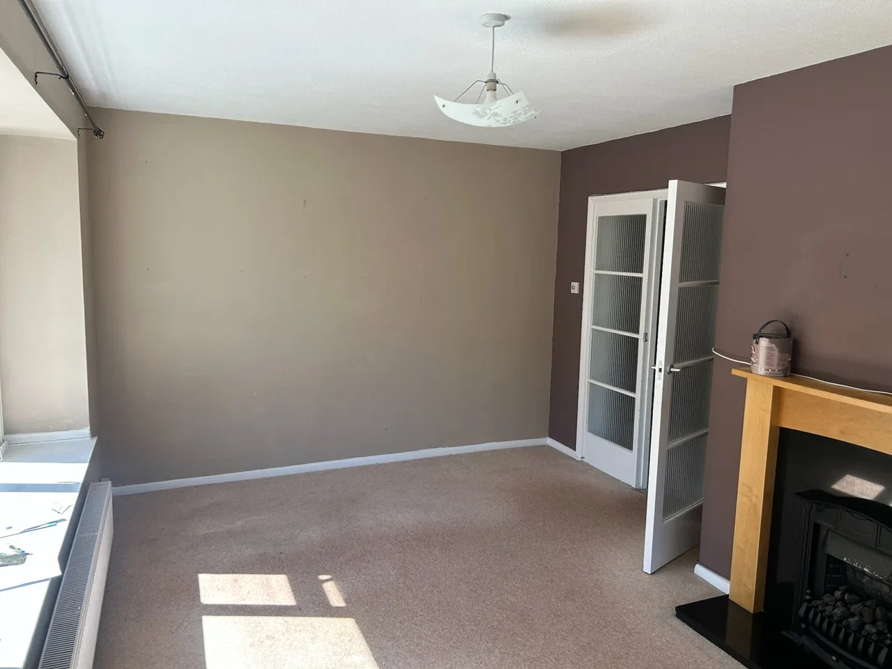 Room Ashburnham Road in Eastbourne
