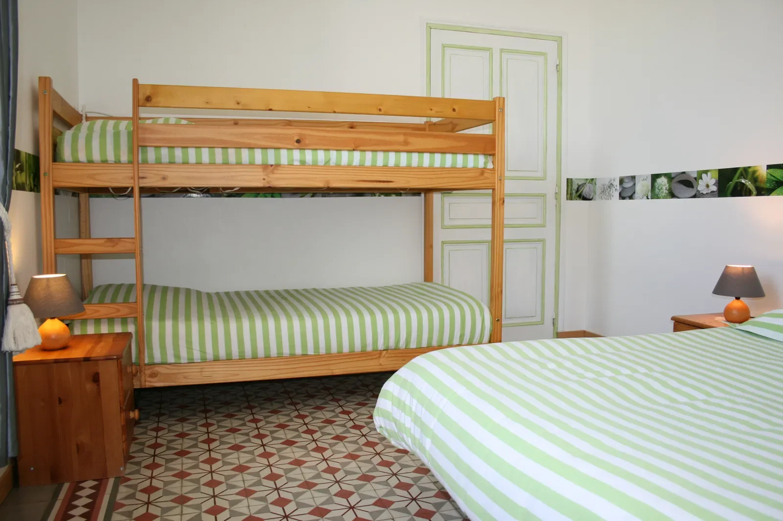 Chambre Rue du Castellas à Sainte-Anastasie
