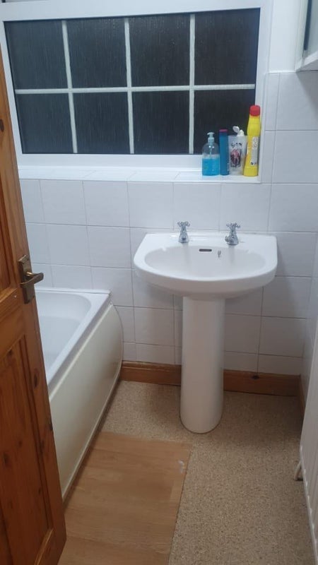 Room Myrtle Grove in Nottingham