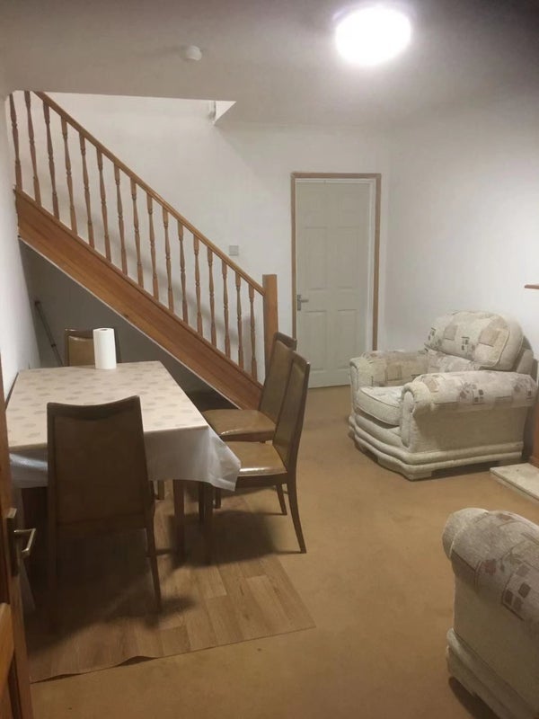 Room Myrtle Grove in Nottingham