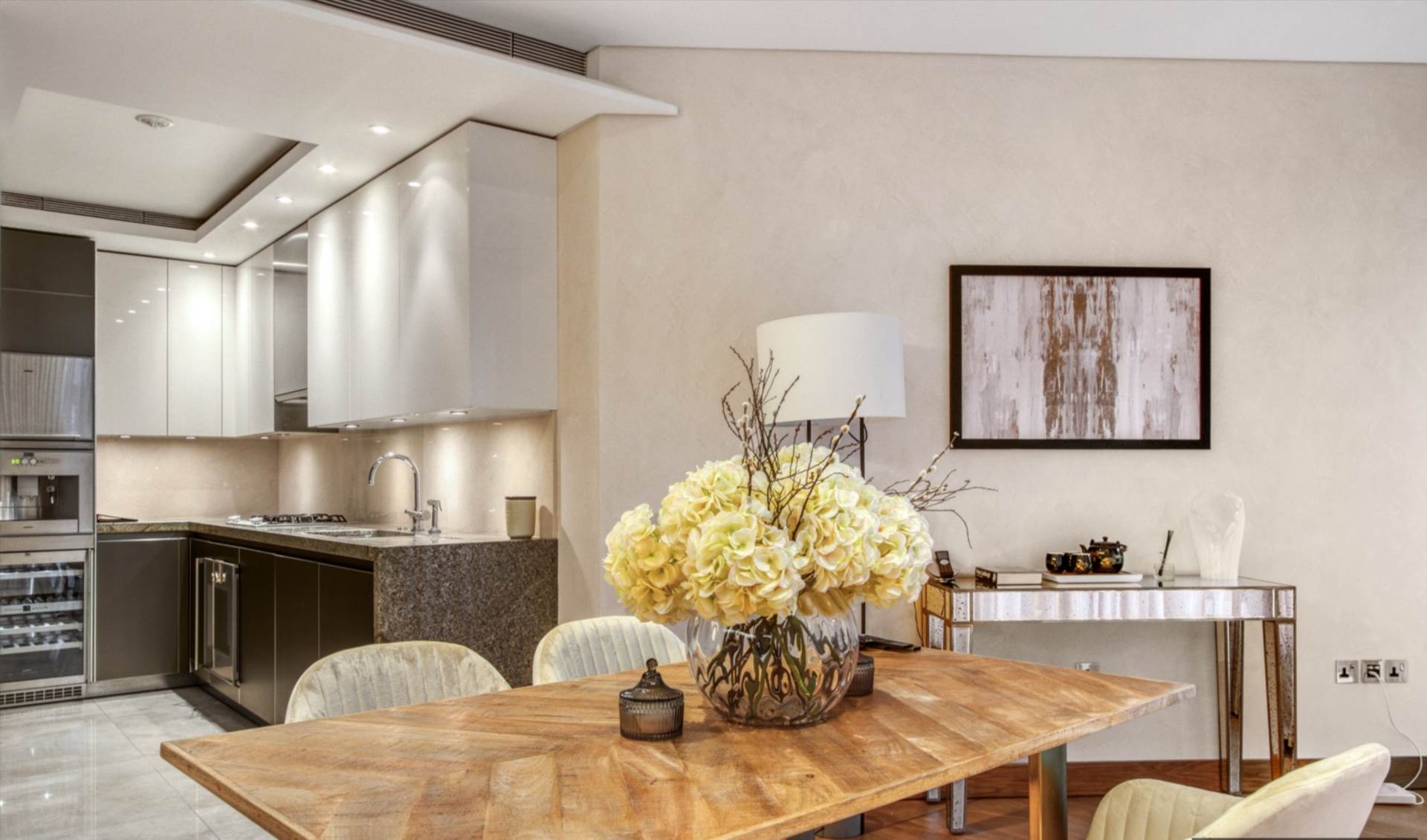 Flat Knightsbridge in City of Westminster