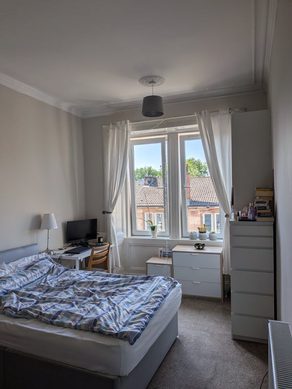 Room Deanston Drive in Glasgow