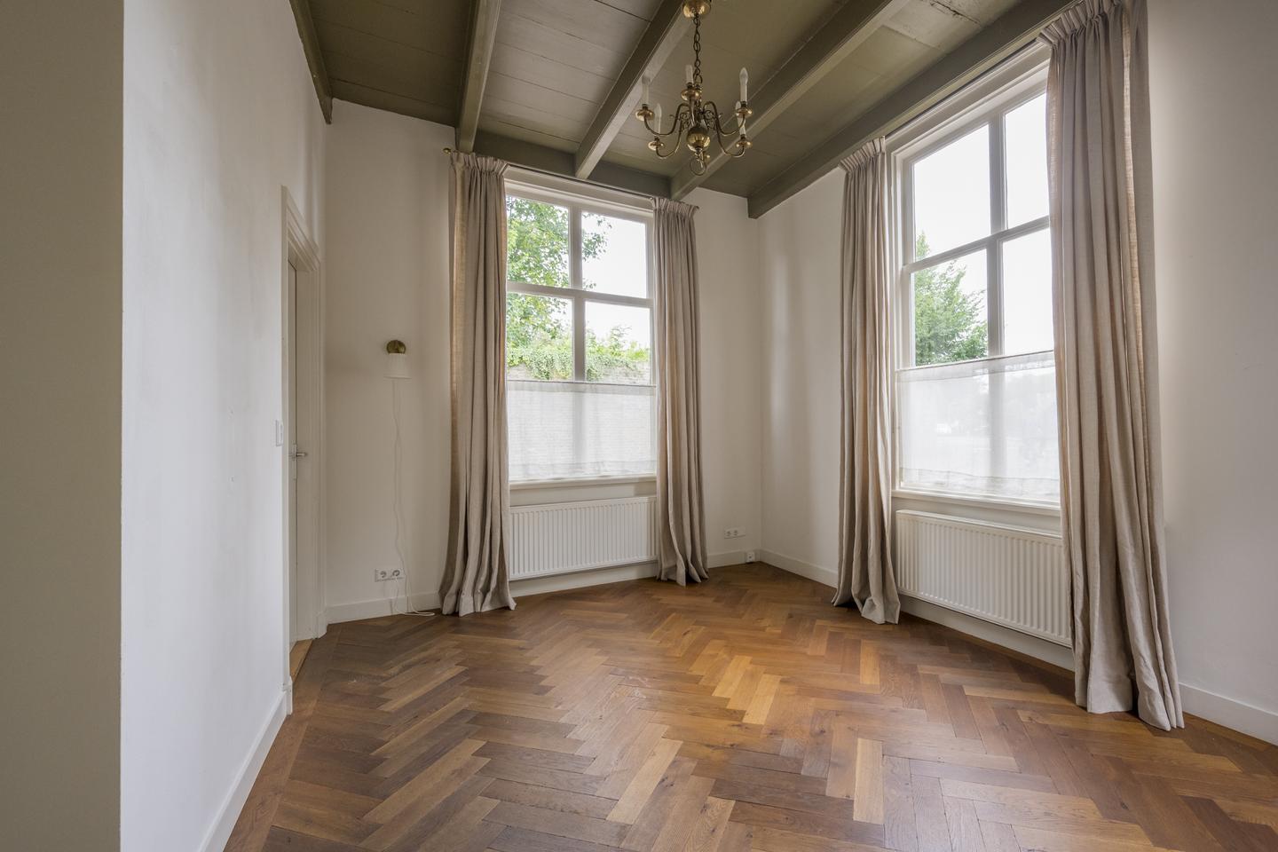 Huis Bloemendalsestraat 26