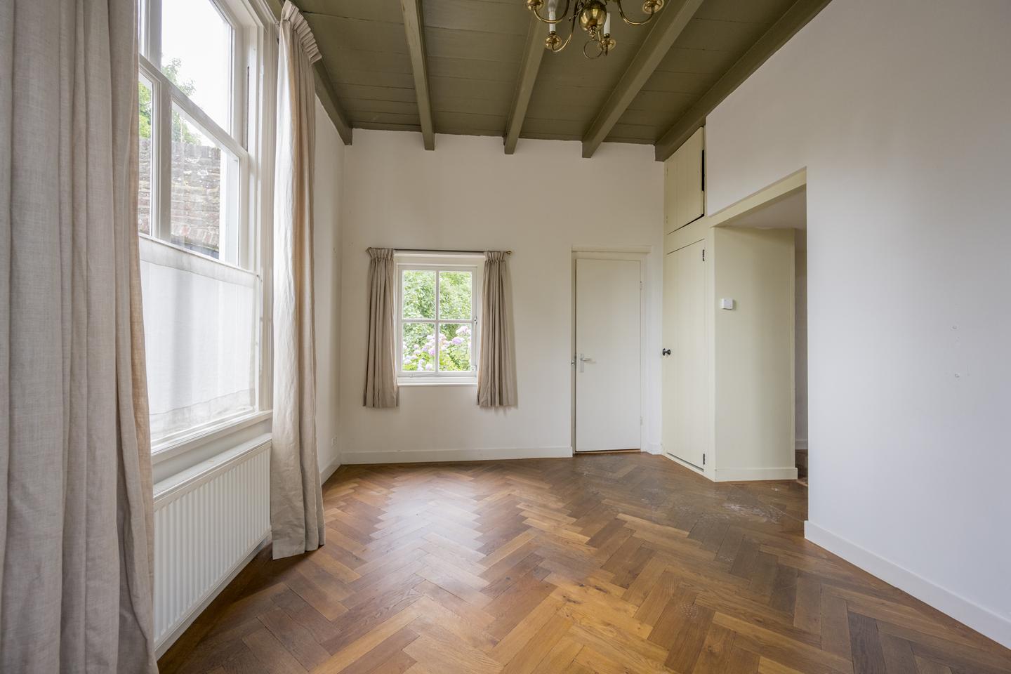 Huis Bloemendalsestraat 27