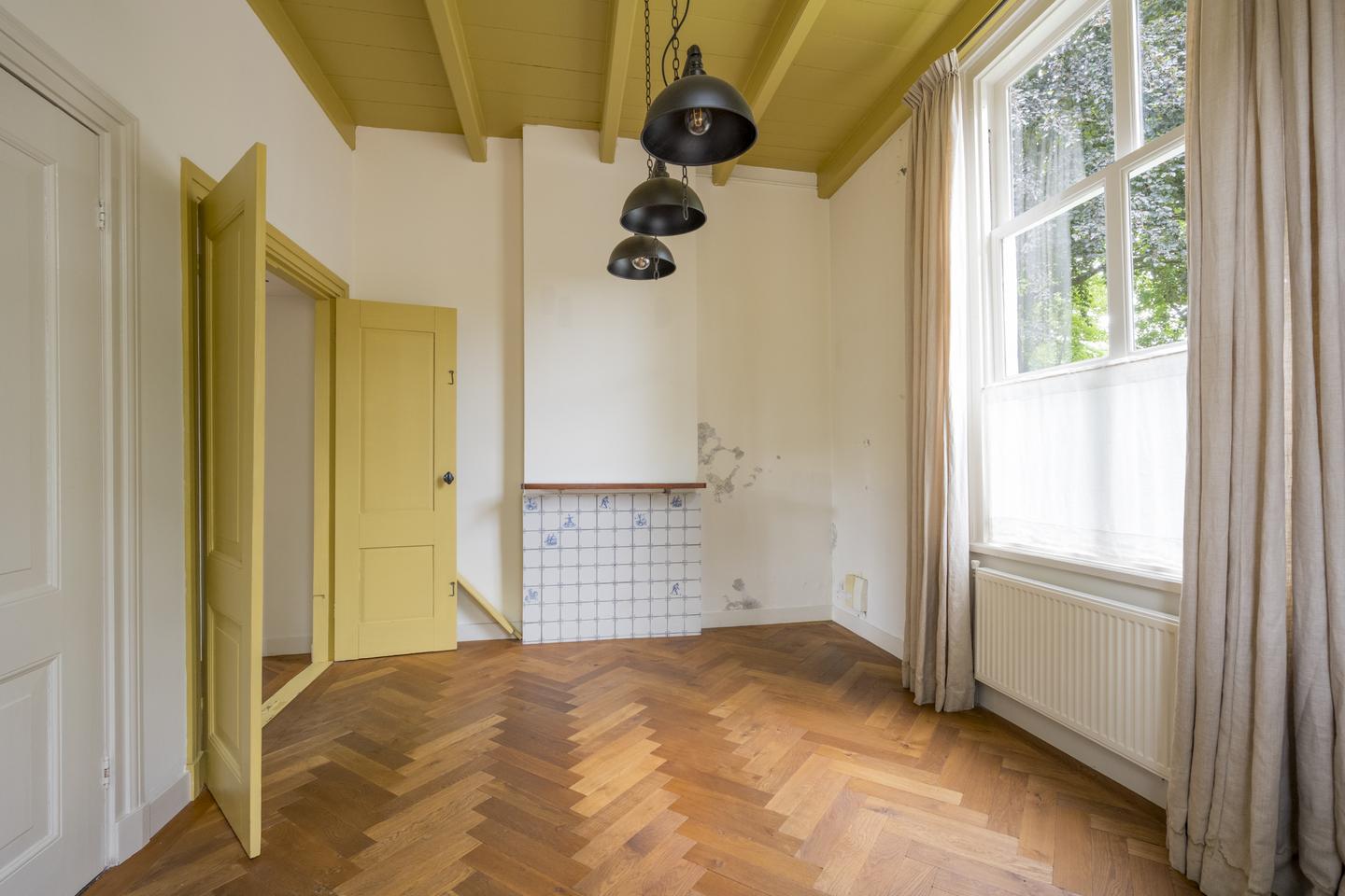 Huis Bloemendalsestraat 21