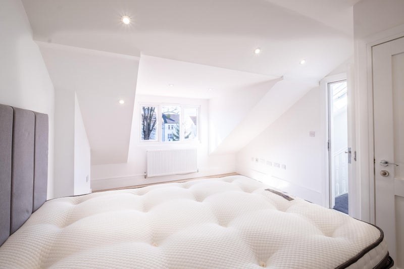 Room Clyde Road in Greater London