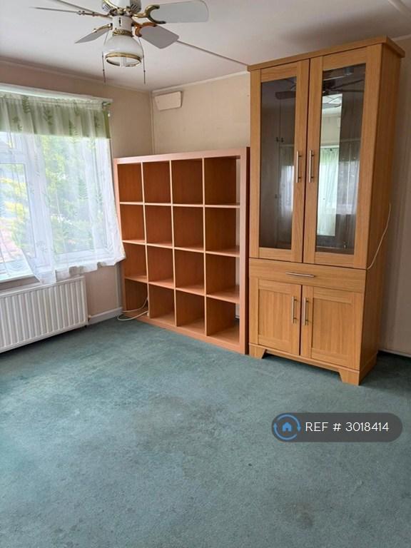 Flat Cundall Drive in Acaster Malbis