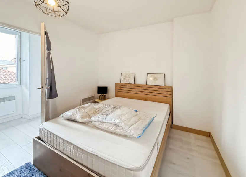 Appartement Place Charles de Gaulle à Mont-de-Marsan