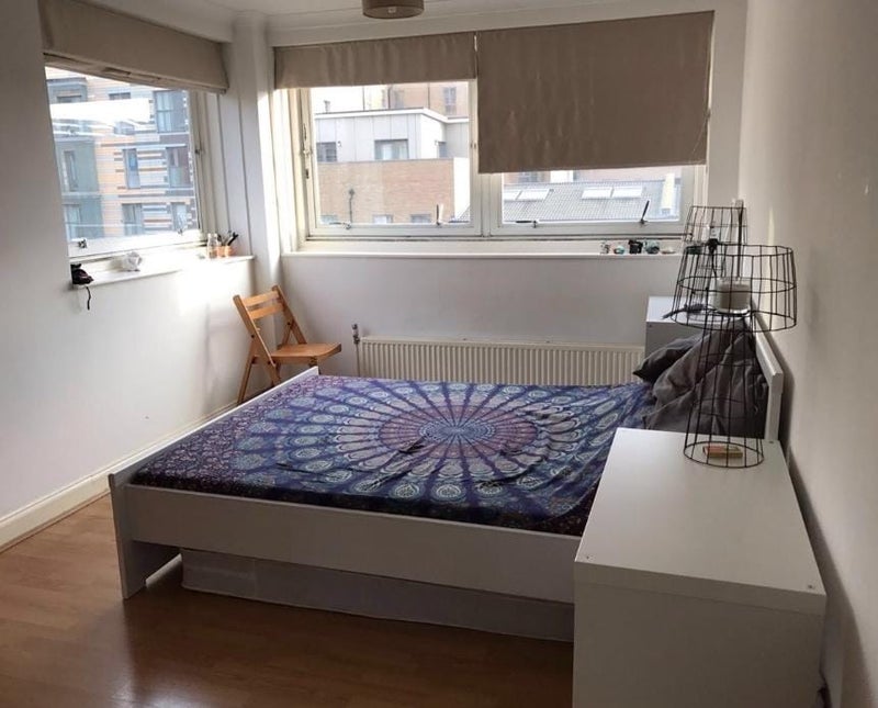 Room York Way in Greater London