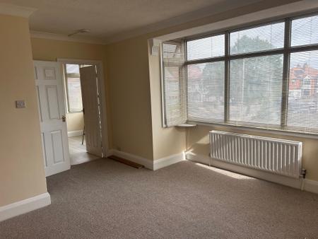 Flat Beresford Avenue in East Lindsey