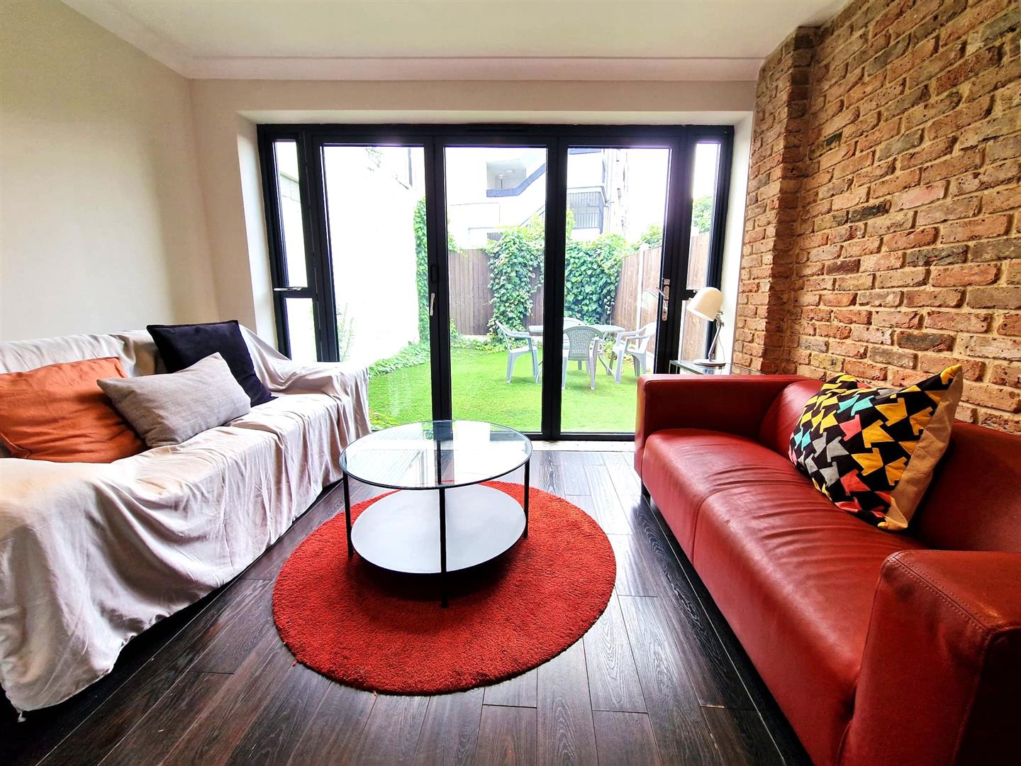 House Vallance Road in Greater London