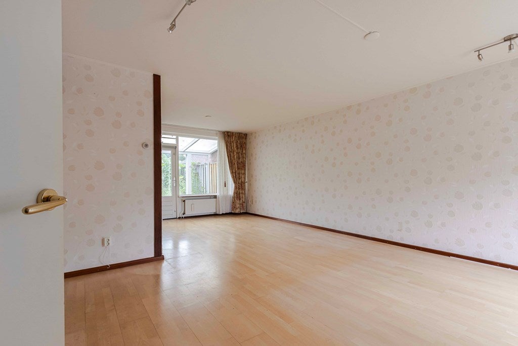 Tussenwoning te koop: Aan De Schacht 35, Landgraaf