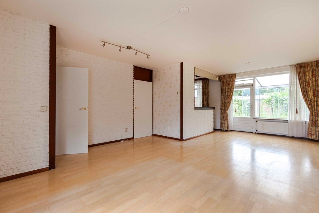 Tussenwoning te koop: Aan De Schacht 35, Landgraaf