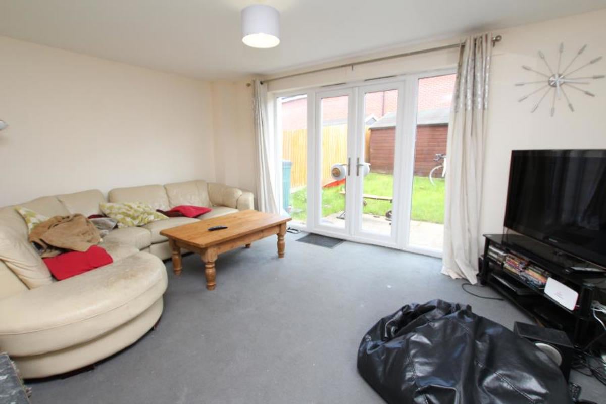 Room Long Down Avenue in Stoke Gifford