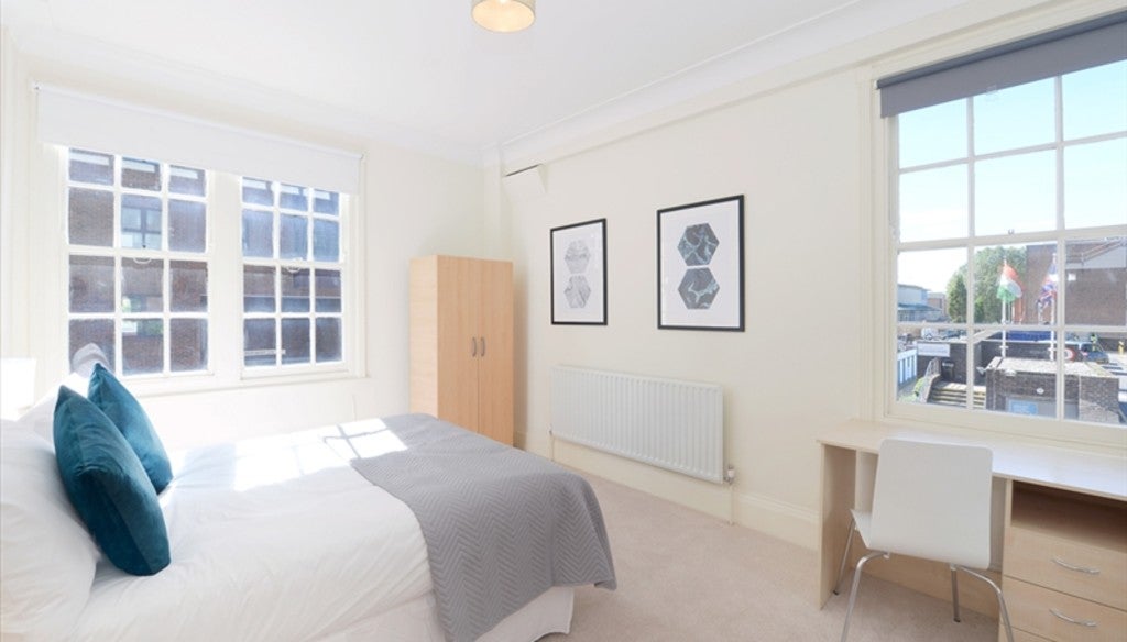 Flat Lodge Road in City of Westminster