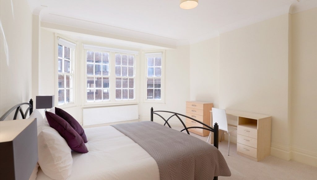 Flat Lodge Road in City of Westminster
