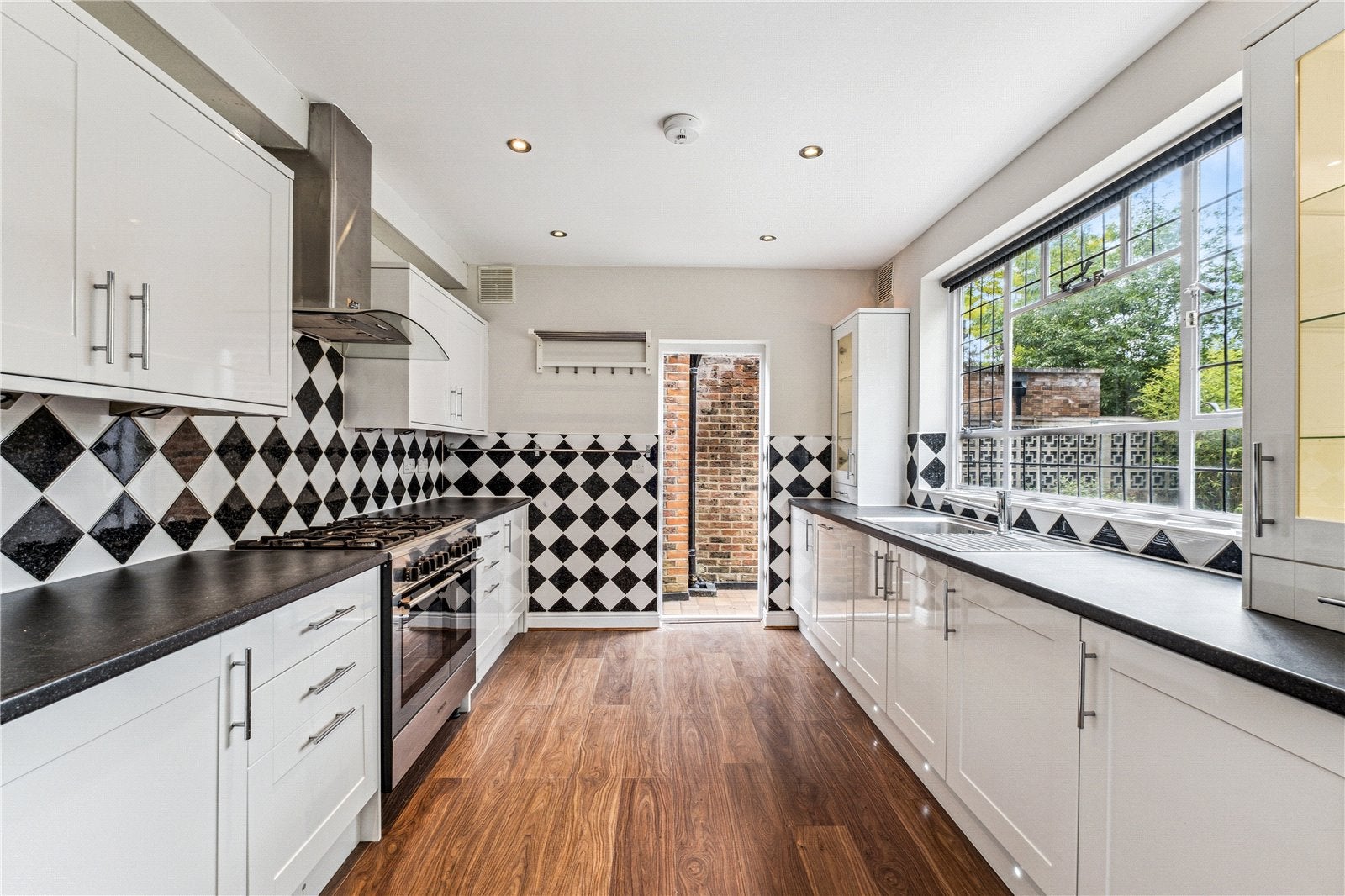 House Kew Road in Greater London