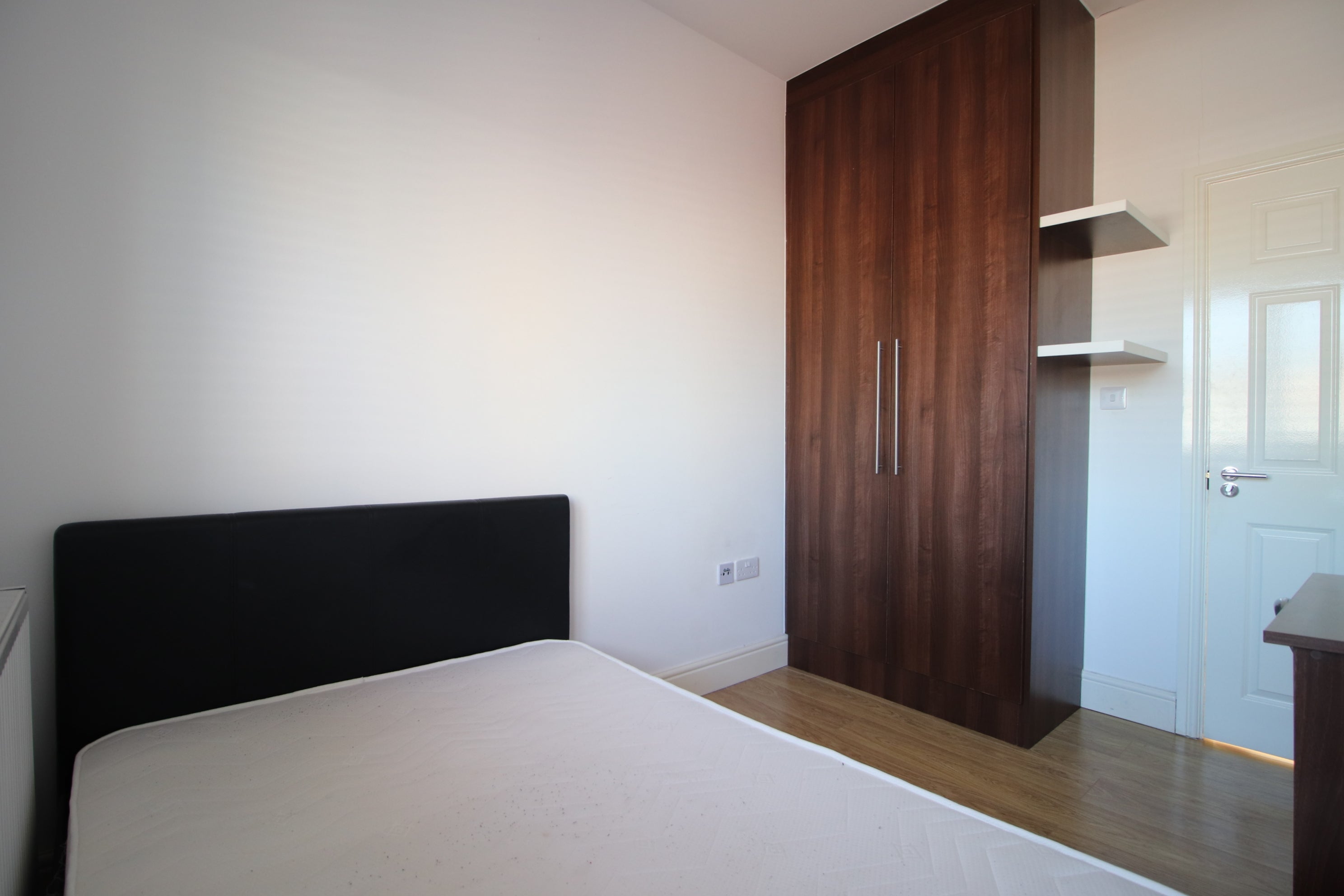 Room Priory Street in Bedford