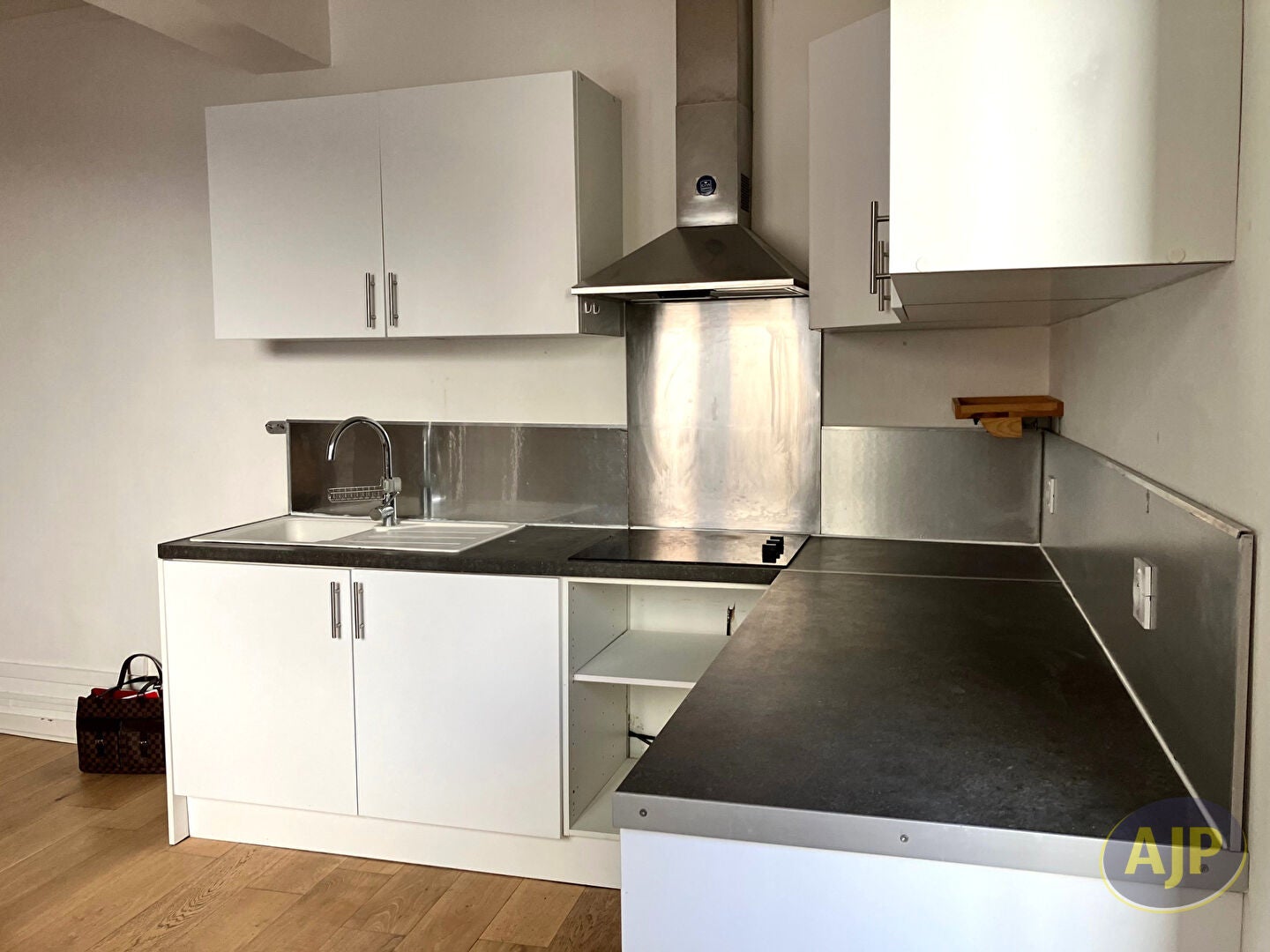 Flat Route de la Cabane in Monfaucon