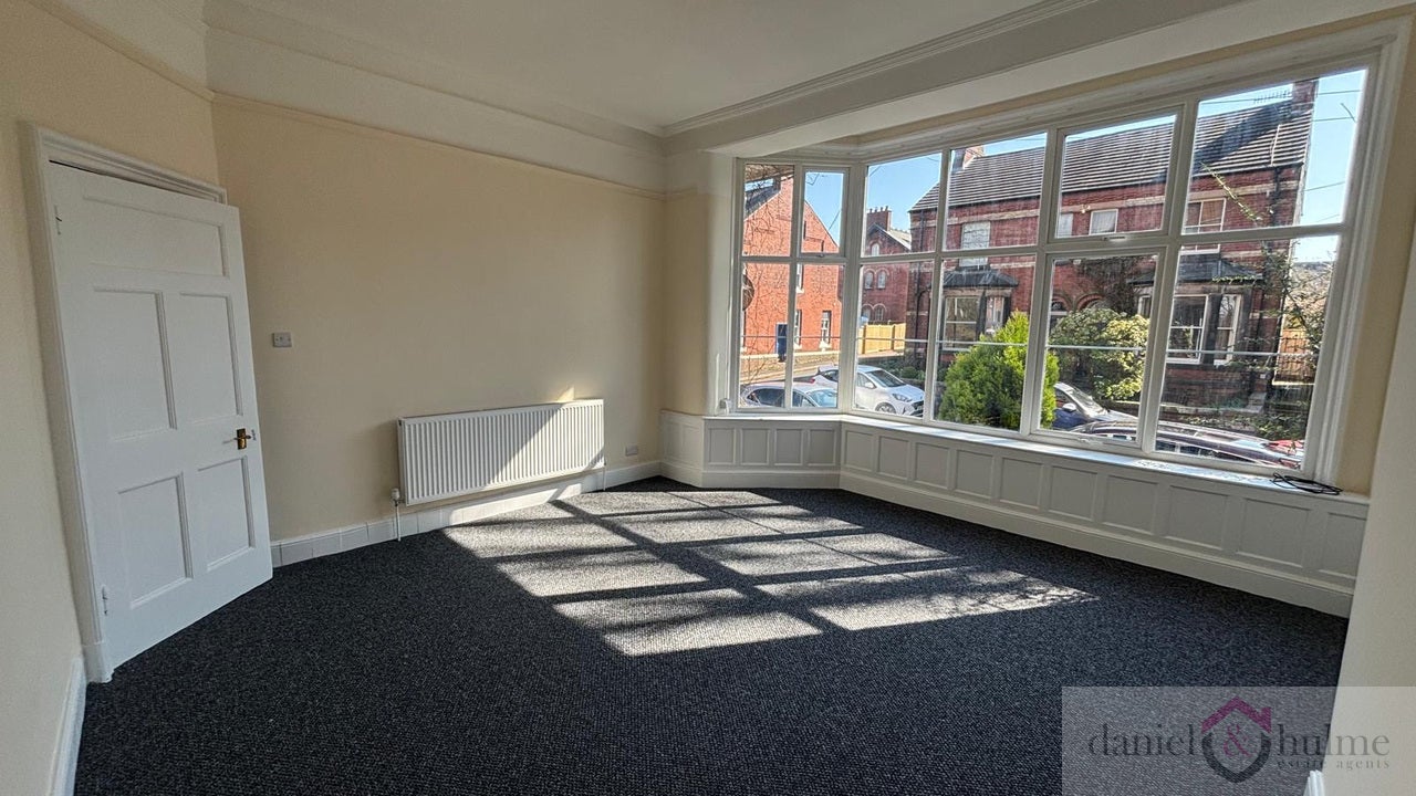 Flat Hugo Street in Staffordshire Moorlands